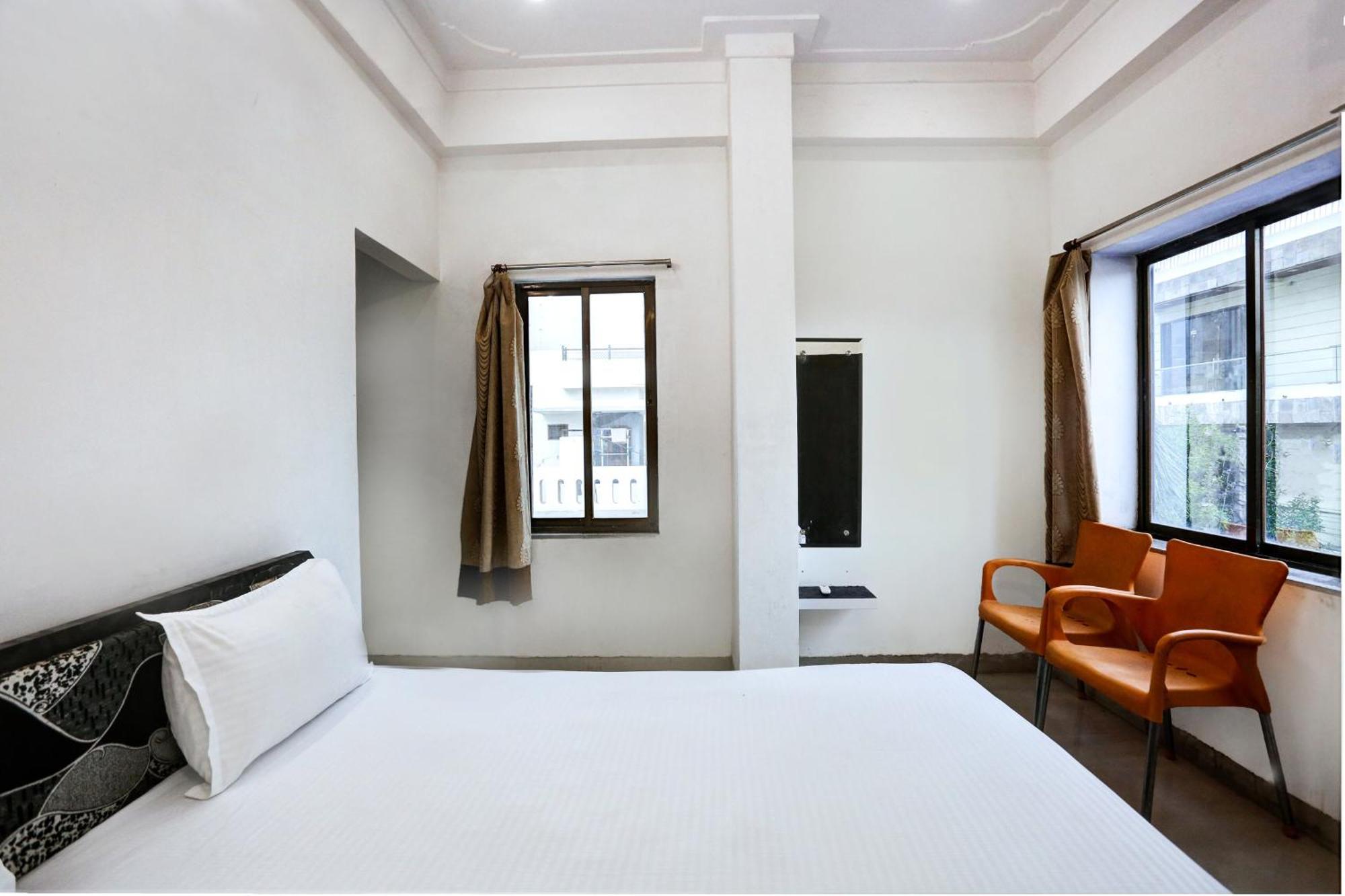 Super Hotel O Goverdhan Villa Udaipur Exterior foto