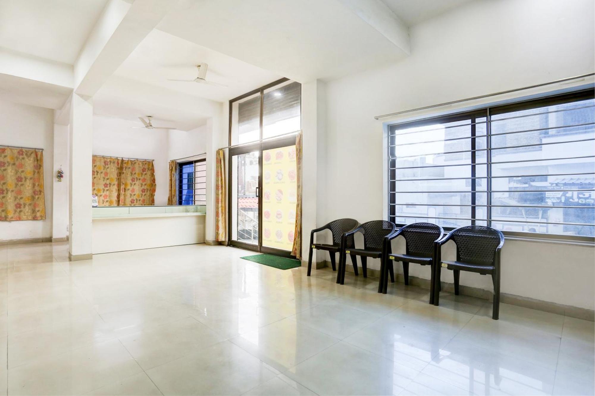Super Hotel O Goverdhan Villa Udaipur Exterior foto